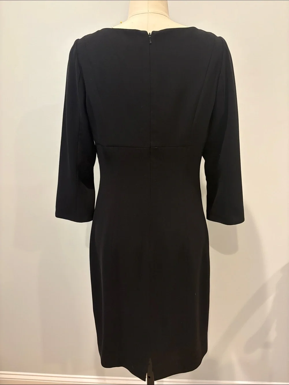 Carmen Marc Valvo 6 LBD